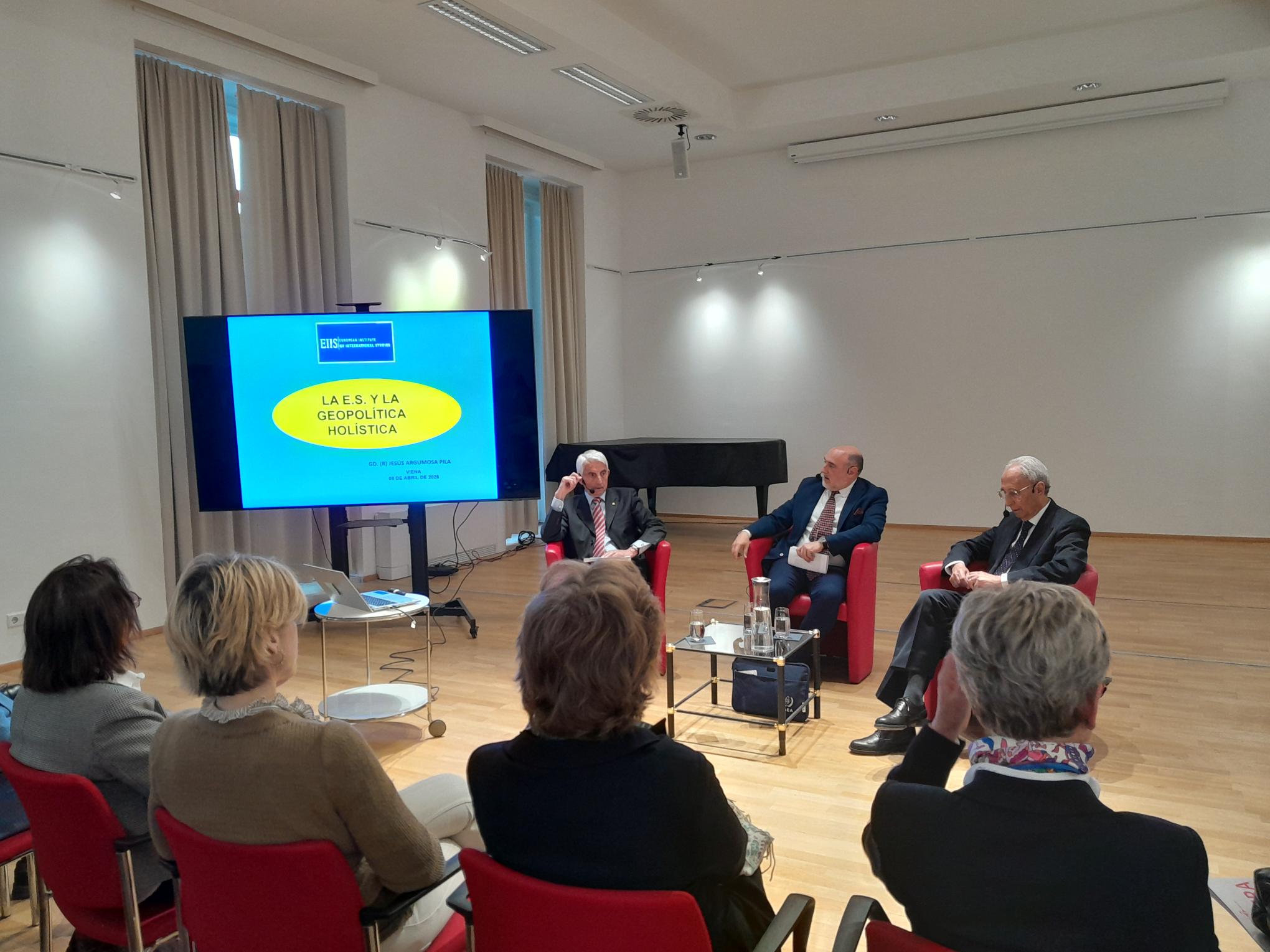Presentación del Libro «La influencia de la Escuela de Salamanca en el siglo XXI» en el Instituto Cervantes de Viena. Organizado por el Instituto Cervantes de Viena, la Embajada de Uruguay en Austria y el European Institute of International Studies (EIIS)